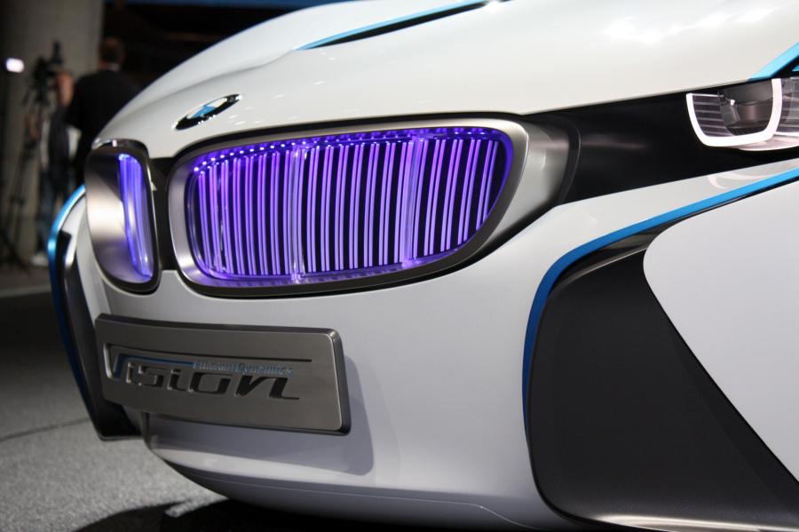  BMW Vision EfficientDynamics Concept 2009 года  (фото 117 из 206)